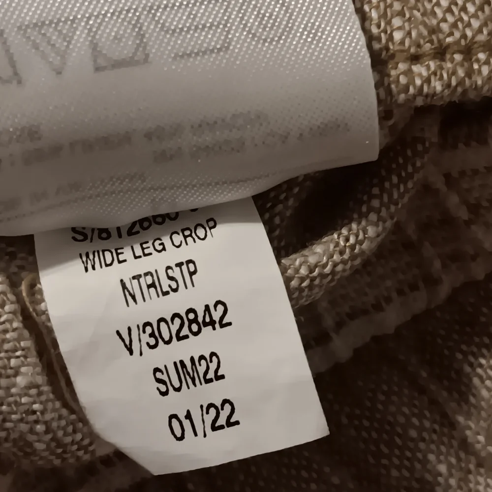 Banana Republic Linen Blend Capri Pants‎ Women Tan SzM Resortwear Vacation